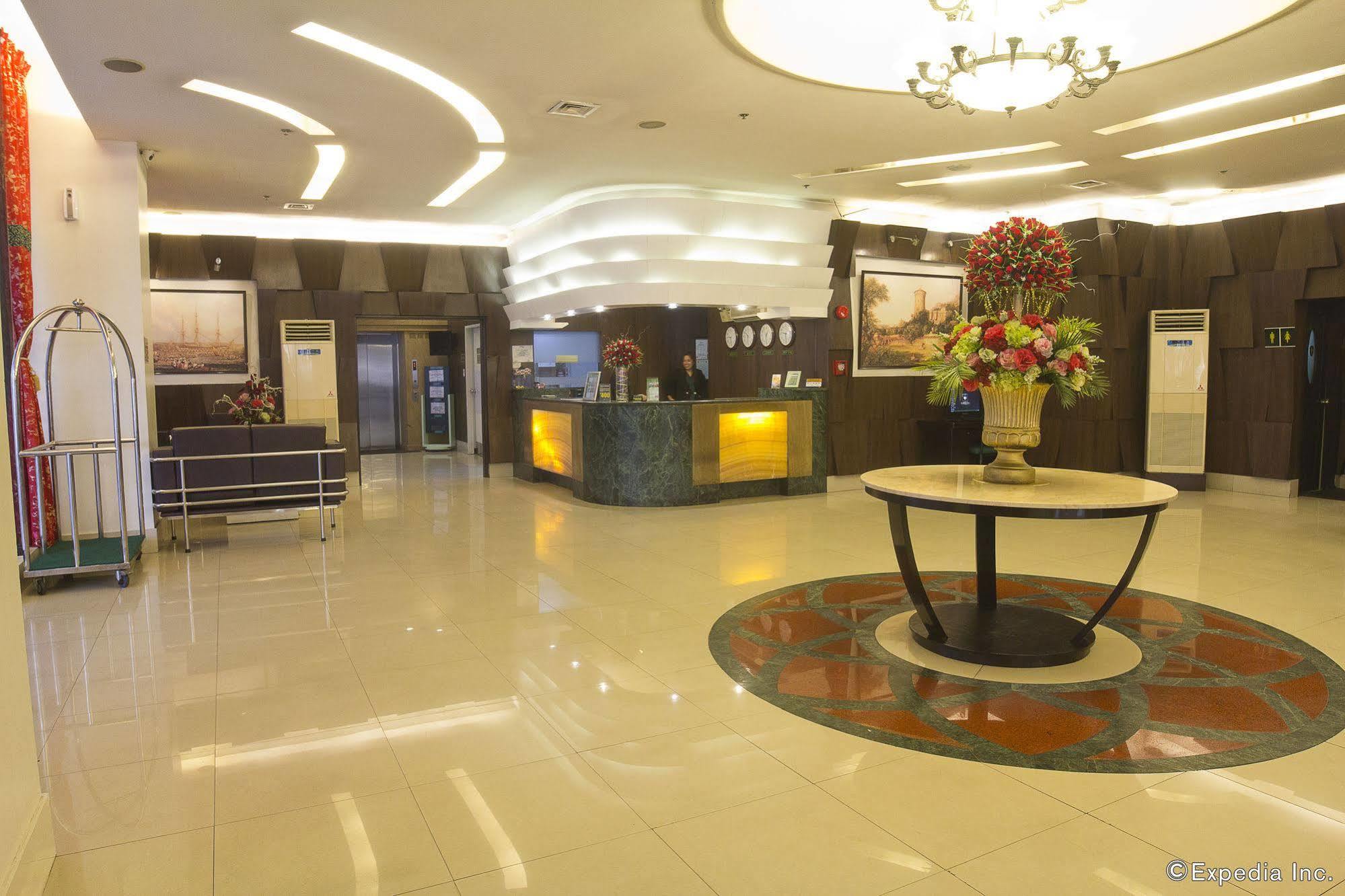 Eurotel North Edsa Cidade Quezon Exterior foto
